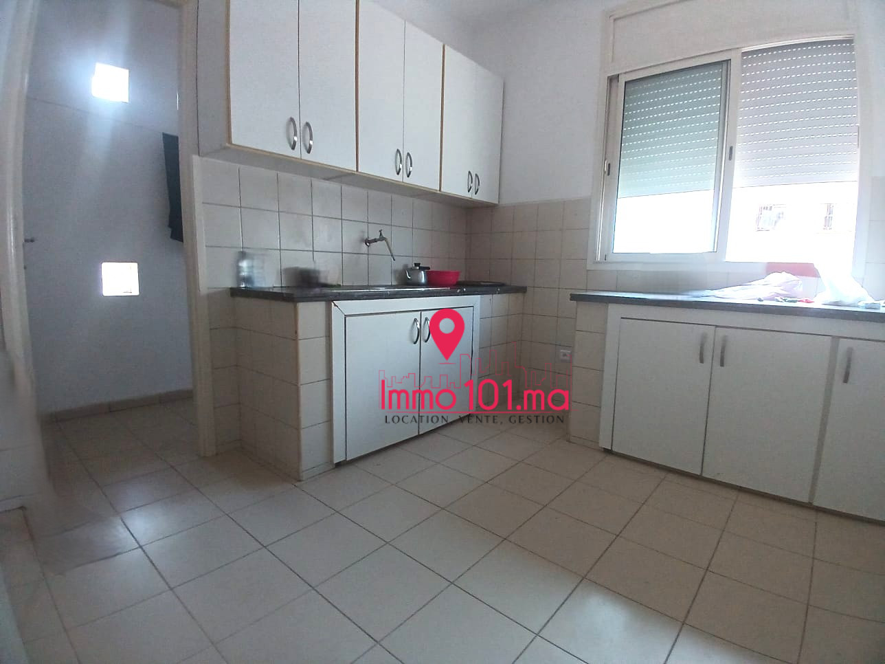 Appartement à vendre à Yaacoub El Mansour AYV2439